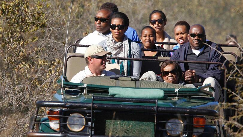 Michelle Obama auf Safari in Afrika mit ihrer Familie. Michelle Obama auf Safari in Afrika mit ihrer Familie.