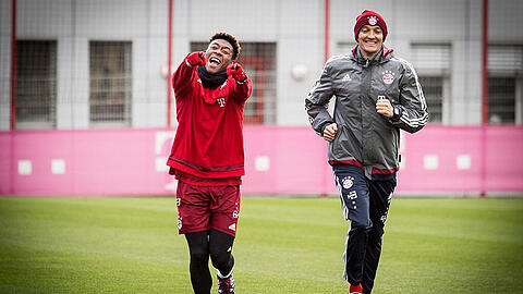 David Alaba (links) trainierte vor seinen Kollegen bereits individuell.