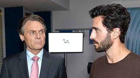 "GZSZ": Gerner (l.) warnt Tobias davor, Katrin nochmal zu enttäuschen.