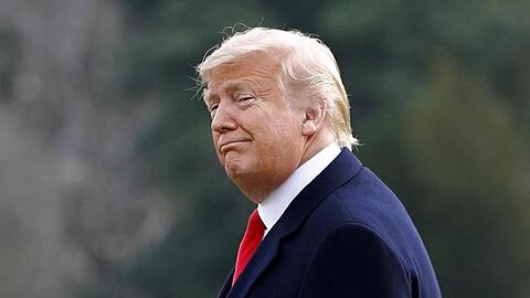 Die Einladung zu den Nahost-Gesprächen erfolgt inmitten des Amtsenthebungsverfahren gegen Trump im US-Senat.