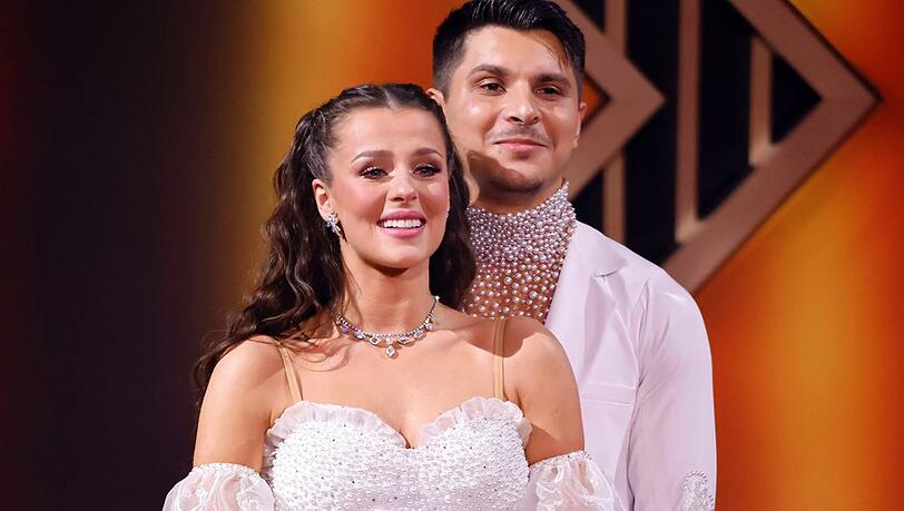 Die "Let's Dance"-Profitänzer Patricija und Alexandru Ionel freuen sich über Kind Nummer zwei und drei. Die "Let's Dance"-Profitänzer Patricija und Alexandru Ionel freuen sich über Kind Nummer zwei und drei.