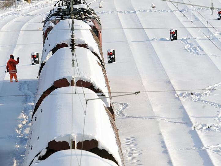 Schnee und Eis machten der Bahn schwer zu schaffen