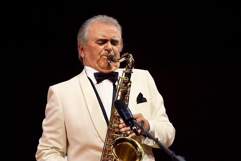 Abschied von einer Legende: Max Greger war Musiker aus Leidenschaft &ndash; vergangenes Wochenende verlor er den Kampf gegen den Krebs. Am Freitag wird der Jazz-Star beerdigt.