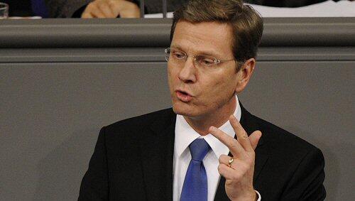Westerwelle spricht einem "bewaffneten Konflikt" in Afghanistan Westerwelle spricht einem "bewaffneten Konflikt" in Afghanistan