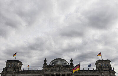 Kurz vor dem Tag der deutschen Einheit wurde in Dresden eine Sprengsatz-Attrape sichergestellt.