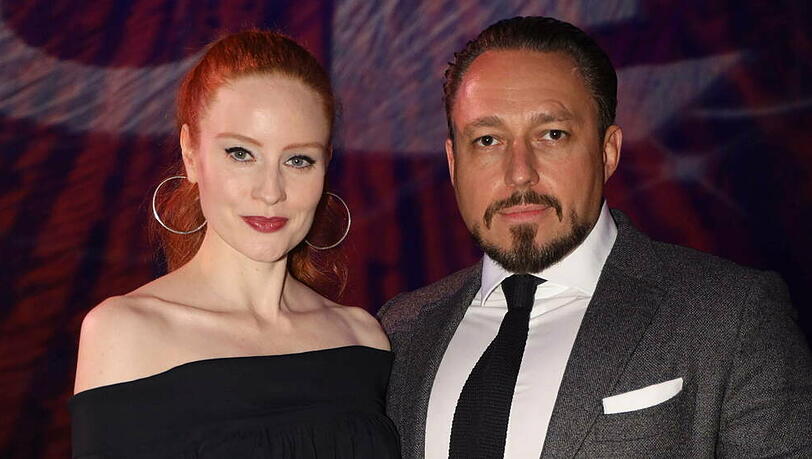 Barbara Meier und Klemens Hallmann erwarten im Sommer erstmals Nachwuchs. Barbara Meier und Klemens Hallmann erwarten im Sommer erstmals Nachwuchs.