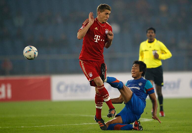 Bayern München hat das Testspiel gegen die Nationalmannschaft von Indien leicht und locker mit 4:0 (4:0) gewonnen. Gomez, Schweinsteiger und Müller trafen für die Münchner. Die Bilder vom Spiel!