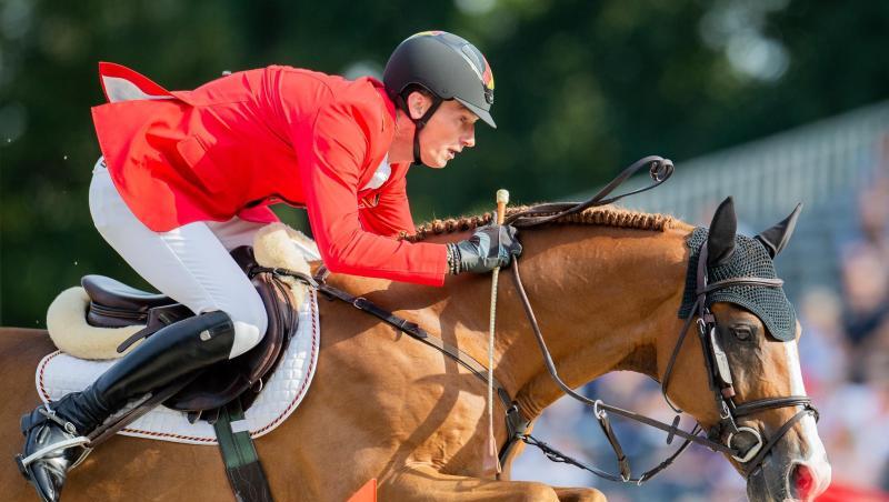 Der deutsche Reiter Daniel Deußer hat Chancen auf eine Medaille. Der deutsche Reiter Daniel Deußer hat Chancen auf eine Medaille.