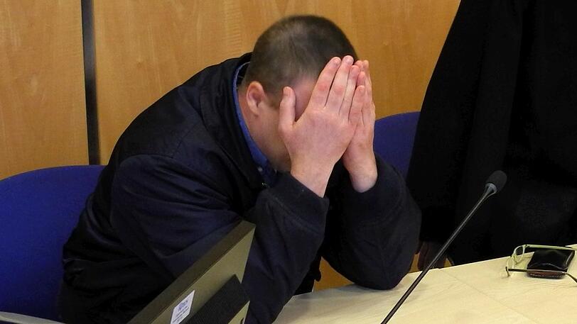 Der 39-jährige Angeklagte soll im Drogenrausch mit seinem Lastwagen durch Nordbayern gerast sein.