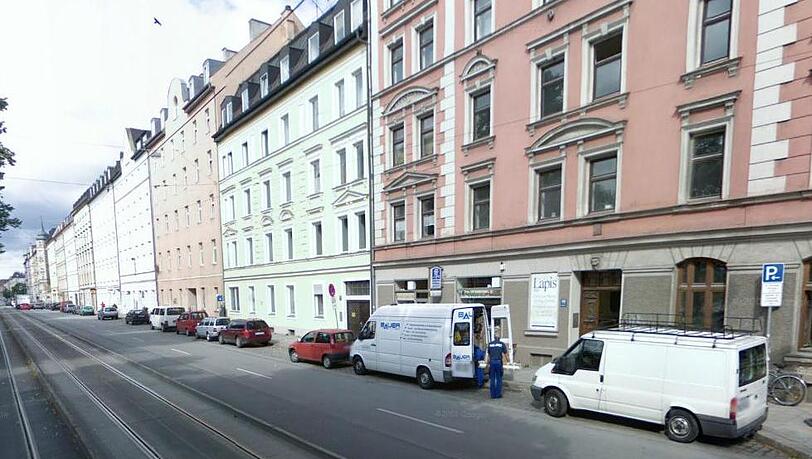 Anwohner der Orleanstraße können sich freuen: Ihre Straße liegt in einem Untersuchungsgebiet und es können Fördergelder für Schallschutzfenster beantragt werden. Anwohner der Orleanstraße können sich freuen: Ihre Straße liegt in einem Untersuchungsgebiet und es können Fördergelder für Schallschutzfenster beantragt werden.
