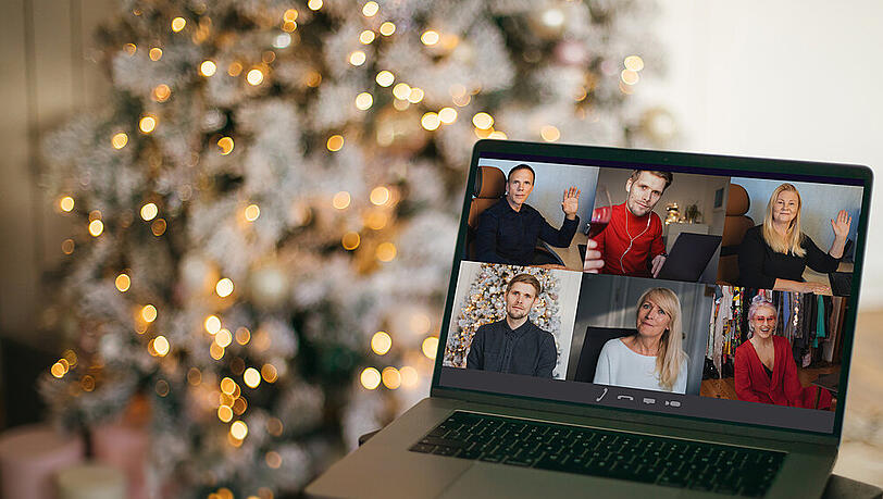 Eine virtuelle Weihnachtsfeier ist im Corona-Jahr für viele die Lösung Eine virtuelle Weihnachtsfeier ist im Corona-Jahr für viele die Lösung