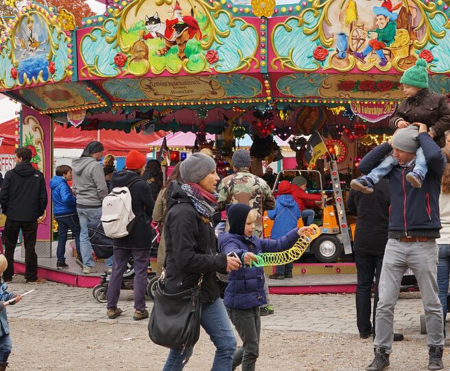 Die Auer Kirchweih Dult ist eröffnet. Die Bilder vom Mariahilfplatz.