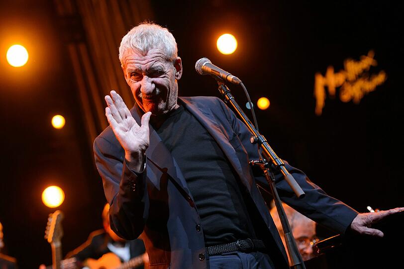 Der italienische Liedermacher Paolo Conte während eines Konzerts im Rahmen des Montreux Jazz Festivals im Juli 2013.