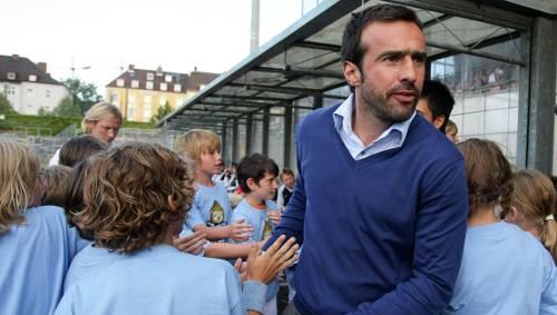 Zufrieden mit dem Los im DFB-Pokal: Miki Stevic. Zufrieden mit dem Los im DFB-Pokal: Miki Stevic.