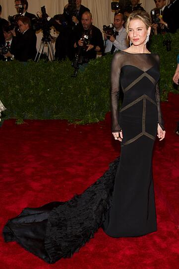 Sänger, Schauspieler, Designer, Stars und Sternchen kamen zur Eröffnung der Ausstellung "Schiaparelli and Prada: Impossible Conversations". Im Bild: Schauspielerin Renée Zellweger.