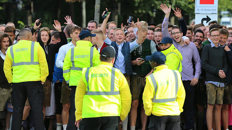 Weitere Bilder vom ersten Wiesn-Tag.