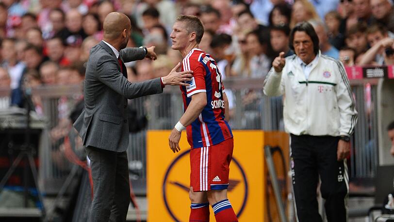 Hans-Wilhelm Müller-Wohlfahrt (r) hat Pep Guardiola bis heute nicht verziehen. (Archivbild) Hans-Wilhelm Müller-Wohlfahrt (r) hat Pep Guardiola bis heute nicht verziehen. (Archivbild)
