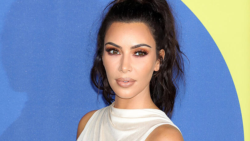 Auch Kim Kardashian schwört auf die Kraft von Ananas Auch Kim Kardashian schwört auf die Kraft von Ananas