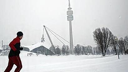 Ein beliebtes Ausflugsziel im Münchner Norden: Der Olympiapark lockt zu jeder Jahreszeit Besucher aus der Umgebung an. Sei es zum joggen, Rad fahren oder spazieren gehen. Ein beliebtes Ausflugsziel im Münchner Norden: Der Olympiapark lockt zu jeder Jahreszeit Besucher aus der Umgebung an. Sei es zum joggen, Rad fahren oder spazieren gehen.