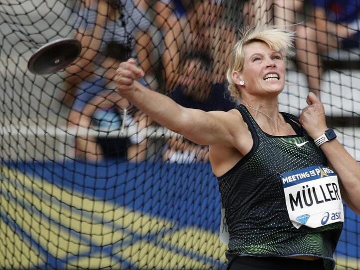 Die deutsche Diskuswerferin Nadine Müller 2018 beim Diamond-League-Meeting in Paris.