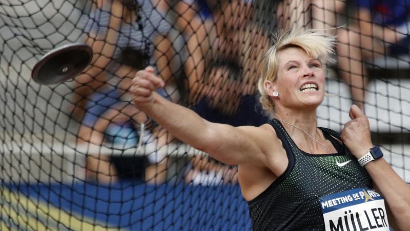 Die deutsche Diskuswerferin Nadine Müller 2018 beim Diamond-League-Meeting in Paris. Die deutsche Diskuswerferin Nadine Müller 2018 beim Diamond-League-Meeting in Paris.
