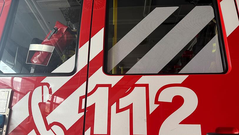 Ein verbranntes Hähnchen ruft die Feuerwehr auf den Plan. (Symbolbild) Ein verbranntes Hähnchen ruft die Feuerwehr auf den Plan. (Symbolbild)