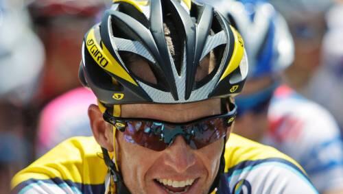 Ein breites Grinsen über seinen Coup: Lance Armstrong. Ein breites Grinsen über seinen Coup: Lance Armstrong.
