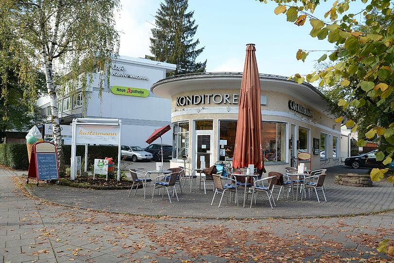 Im Herz von Solln: Der Pavillon aus den 50er-Jahren ist das markanteste Gebäude an der Wolfratshauser Straße.
