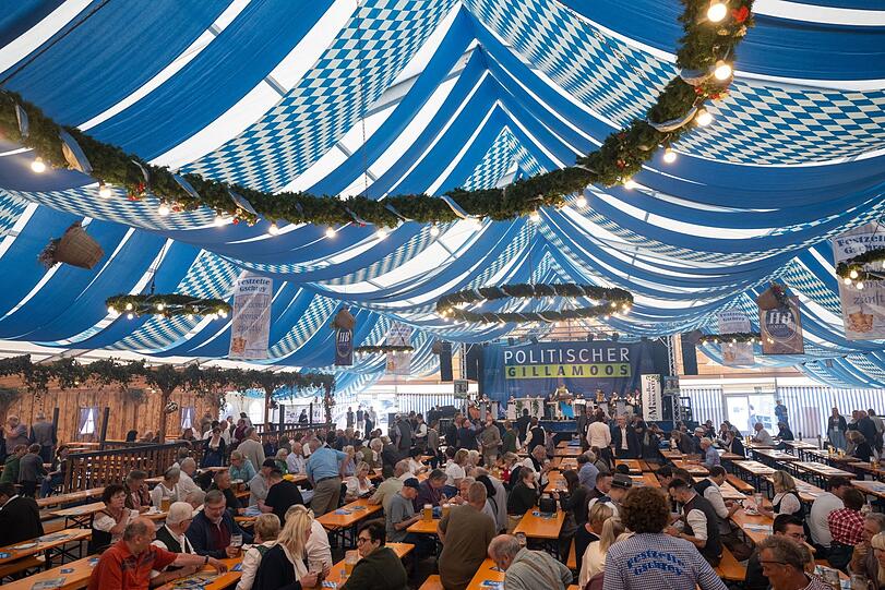 Mit dem umstrittenen Song "Layla" geht der Politische Frühschoppen der CSU  im Hofbräuzelt los.