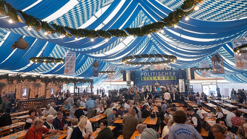 Mit dem umstrittenen Song "Layla" geht der Politische Frühschoppen der CSU  im Hofbräuzelt los.