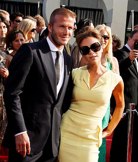 Sorgten für Blitzlichtgewitter auf dem roten Teppich: David und Victoria Beckham.