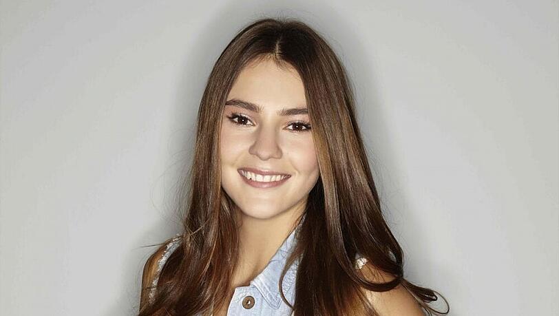 Stefanie Giesinger steht trotz Krankheit mit beiden Beinen fest im Leben Stefanie Giesinger steht trotz Krankheit mit beiden Beinen fest im Leben