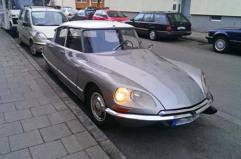 Wunderschöner Oldtimer: Ein Citroën DS.