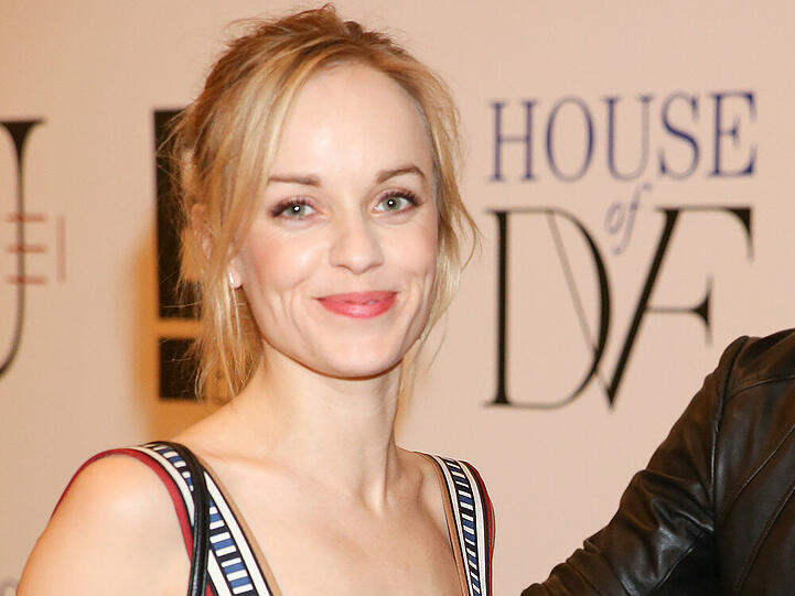 Blondes have more fun - gilt auch für Schauspielerin Friederike Kempter