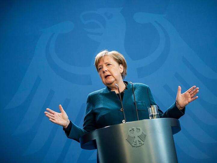 Bundeskanzlerin Angela Merkel spricht bei einer Pressekonferenz am 22. März. Momentan hält es Merkel für viel zu früh, über eine Lockerung der Maßnahmen zur Eindämmung der Corona-Pandemie zu sprechen.