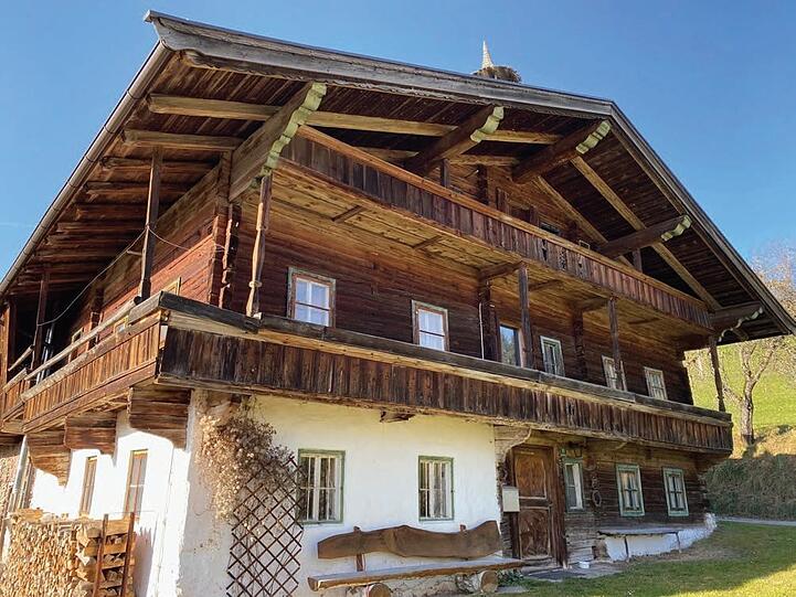 Dieses historische Bauernhaus steht zum Verkauf - ohne Grundstück.