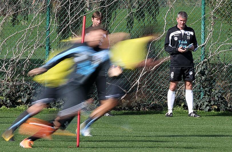 Mit Friedhelm Funkel startet der TSV im Januar ins Trainingslager in Belek. Die Löwen liegen auf Rang acht. Es sind nur drei Punkte bis Rang drei.