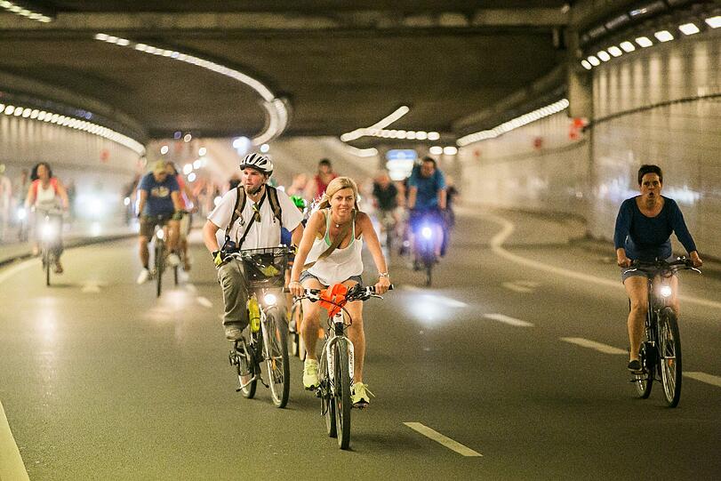Über 16.000 Münchner waren bei der siebten Radlnacht dabei. Die Bilder.