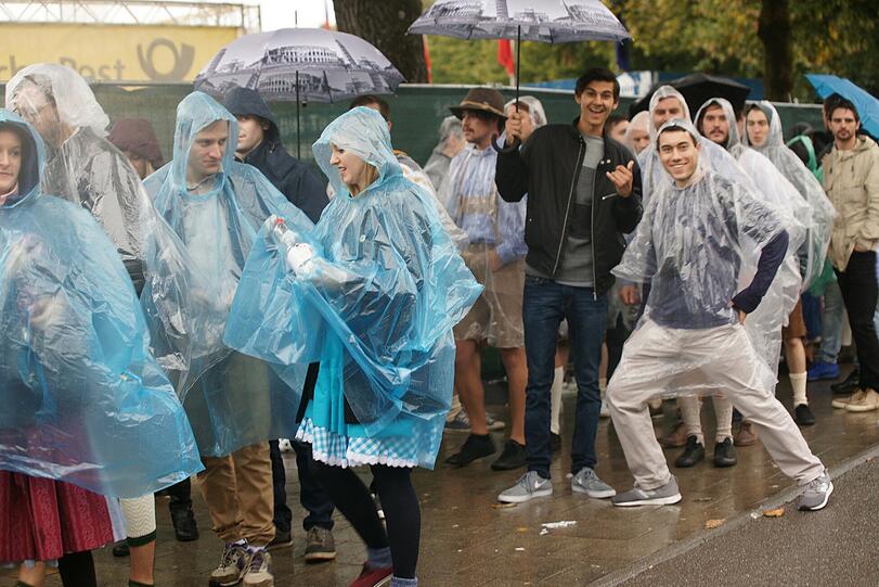Die Bilder vom Wiesn-Start am Samstag.
