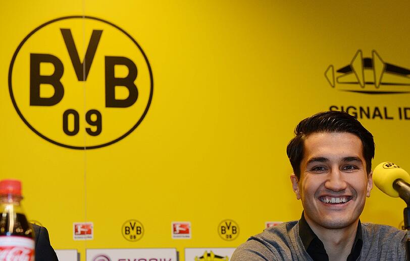 Nuri Sahin bei der Pressekonferenz in Dortmund am 11.01