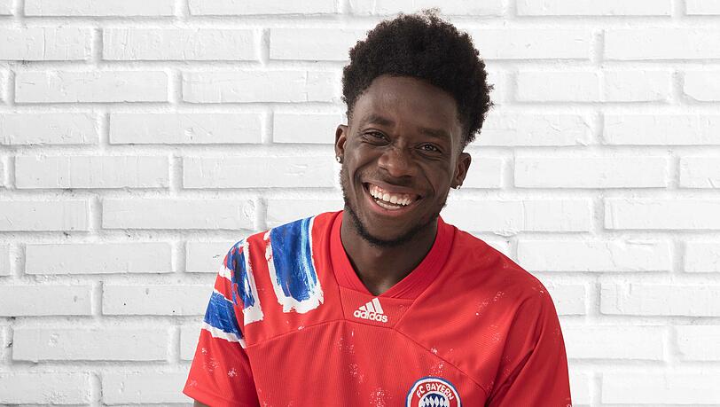 Alphonso Davies ist seit November 2018 beim FC Bayern München.