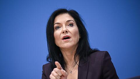 Wirtschaftsministerin Reiche dr&auml;ngt auf Tempo bei Reformen.