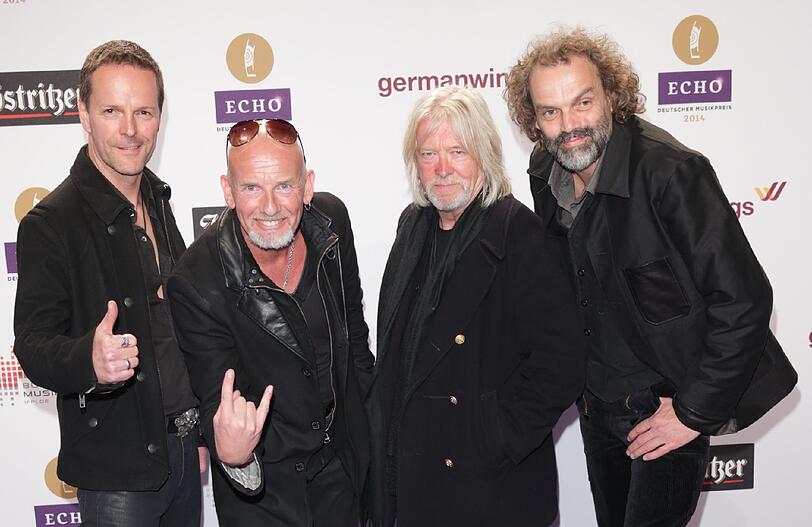 Santiano mit Sänger Björn Both (zweiter von rechts).