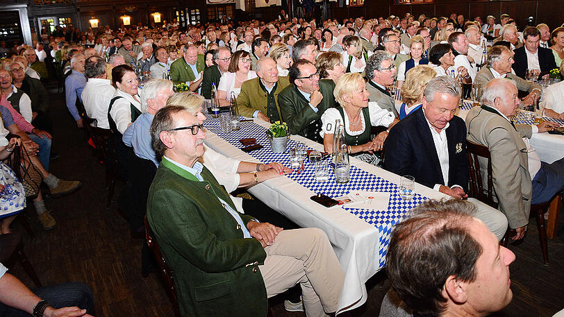 Impressionen vom Symposium Bavaricum mit viel bayerischer Prominenz.