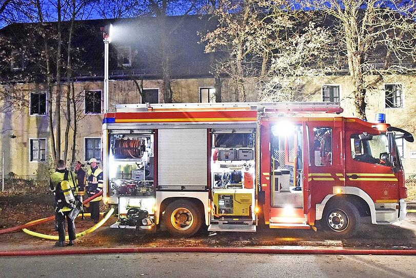 Betroffen war ein zweigeschossiger Altbau auf dem Gelände der Flüchtlingsunterkunft.