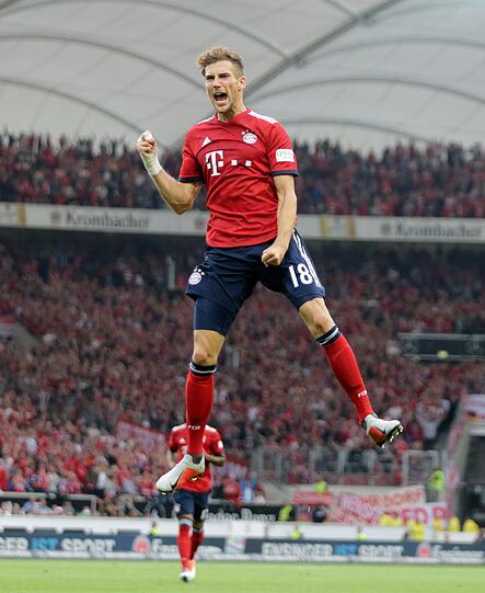 Leon Goretzka - Note 1: Erster Startelf-Einsatz für den Neuzugang vom FC Schalke und der erste Treffer im Bayern-Trikot. Schlenzte den Ball mit rechts ins lange Eck (37.). Zuvor schon mit guter Kopfball-Chance (23.), traf den Ball jedoch nicht richtig. Aktivster Bayer, auch sehr torgefährlich bei Standards. Legte den Ball geschickt ab vor Lewandowskis 2:0.