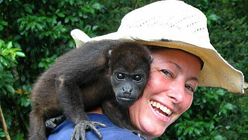 Im Urlaub als Tierpflegerin arbeiten, Foto: Imagine no limits Im Urlaub als Tierpflegerin arbeiten, Foto: Imagine no limits
