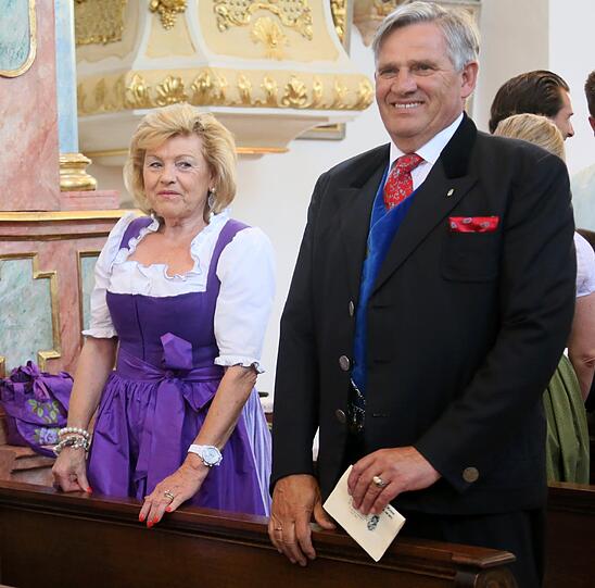 Filser-Fahnenweihe in der Heilig-Kreuz-Kirche in Forstenried. Die Bilder.