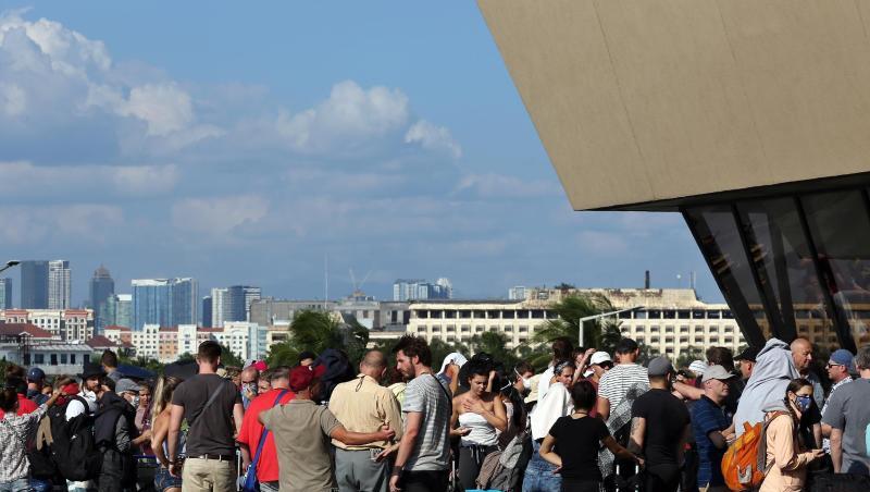Deutsche Staatsbürger warten Mitte März am Flughafen der philippinischen Hauptstadt Manila auf ihre Rückreise. Deutsche Staatsbürger warten Mitte März am Flughafen der philippinischen Hauptstadt Manila auf ihre Rückreise.