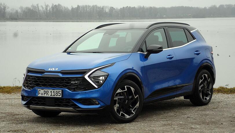 Der Sportage der fünften Generation ist gegenüber dem Vorgänger leicht gewachsen. Der Sportage der fünften Generation ist gegenüber dem Vorgänger leicht gewachsen.